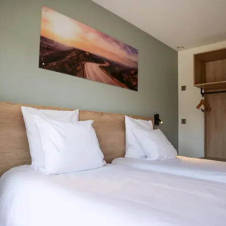 Hotel 991 3*