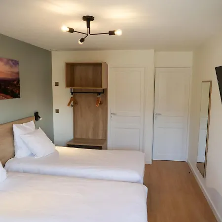 991 Hotel 3*